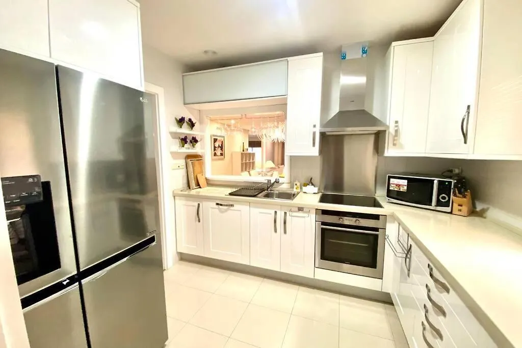Las Mimosas Beach Garden Puerto Banus Apartment Marbella Spain